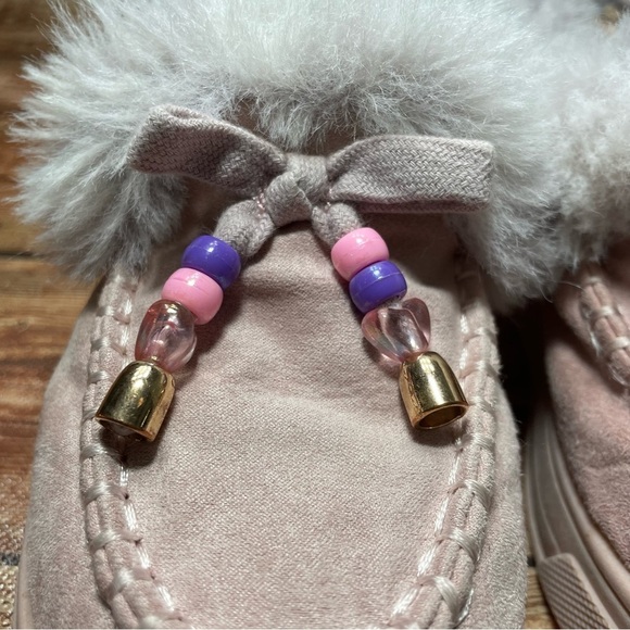 Steve Madden Jhugz Faux Fur Trim Slip-On Slippers Girl's Size 13 Pink Blush - Picture 11 of 13